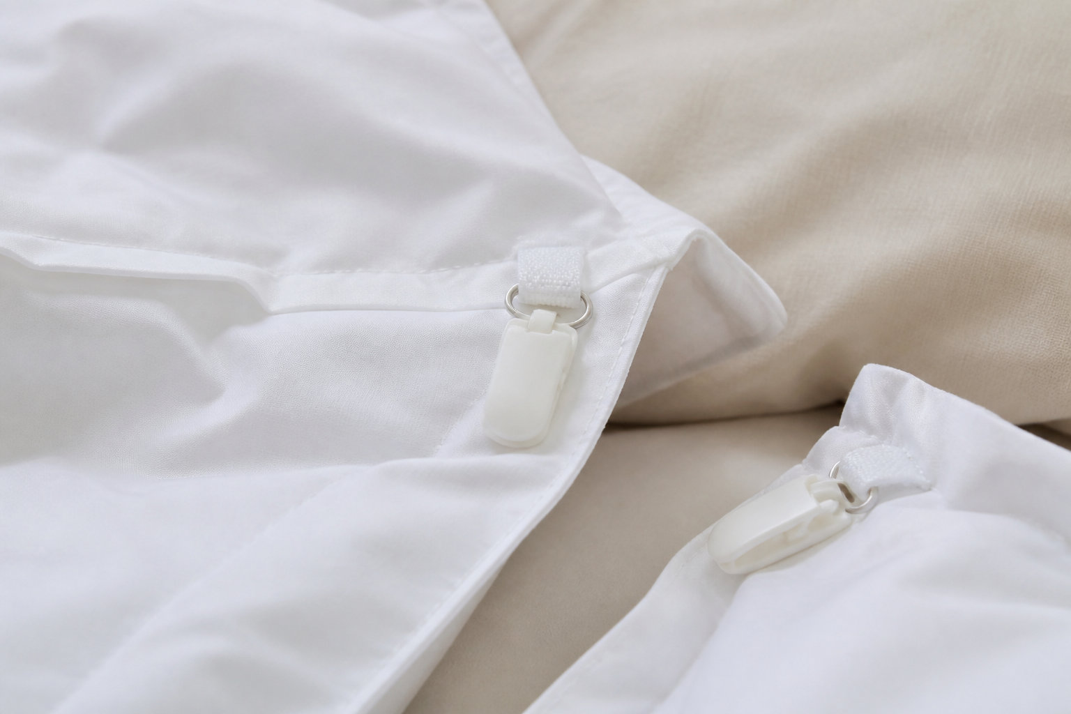 Comment fixer efficacement les coins de la couette ?